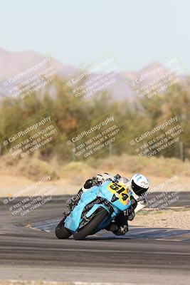 media/Nov-02-2025-CVMA (Sun) [[337aff29ab]]/Race 17-Amateur Supersport Middleweight/